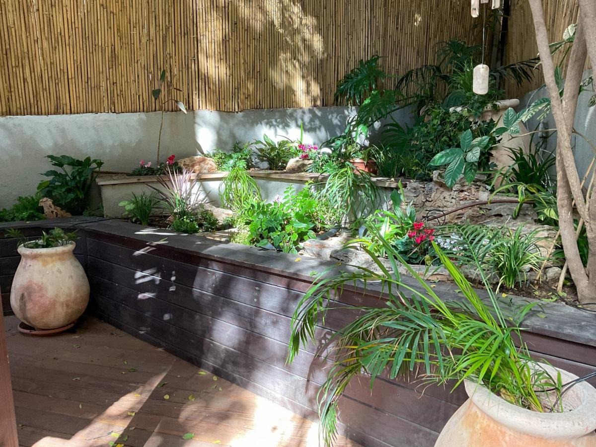 A Little Paradise Near The Sea Tel Aviv Exterior photo